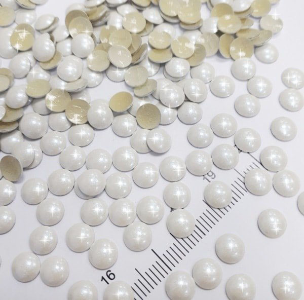 Жемчуг термоклеевой 5мм, 6мм цвета Ivory Pearl  (100шт)