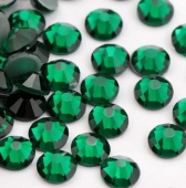 Стразы горячей фиксации цвет Emerald - изумрудный (стекло Ю.Корея)