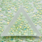 Premium NHF Lumi Peridot Opal - светло-зеленый опал ss30(6,4 - 6,6 мм) 288 шт стекло